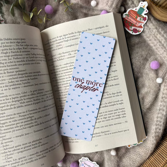 Marcapáginas tradicional corazones 'one more chapter'