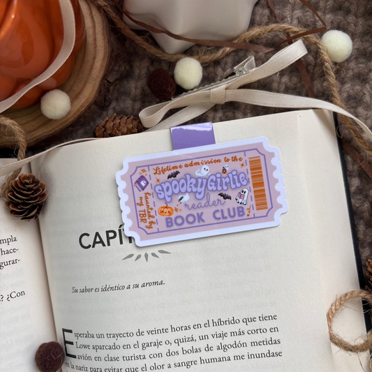 Marcapáginas con forma de ticket spooky girlie