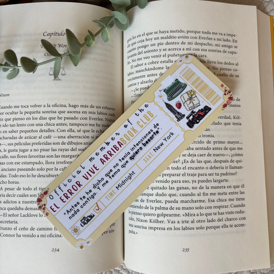 Marcapáginas tradicional El error vive arriba. Raisa Martín