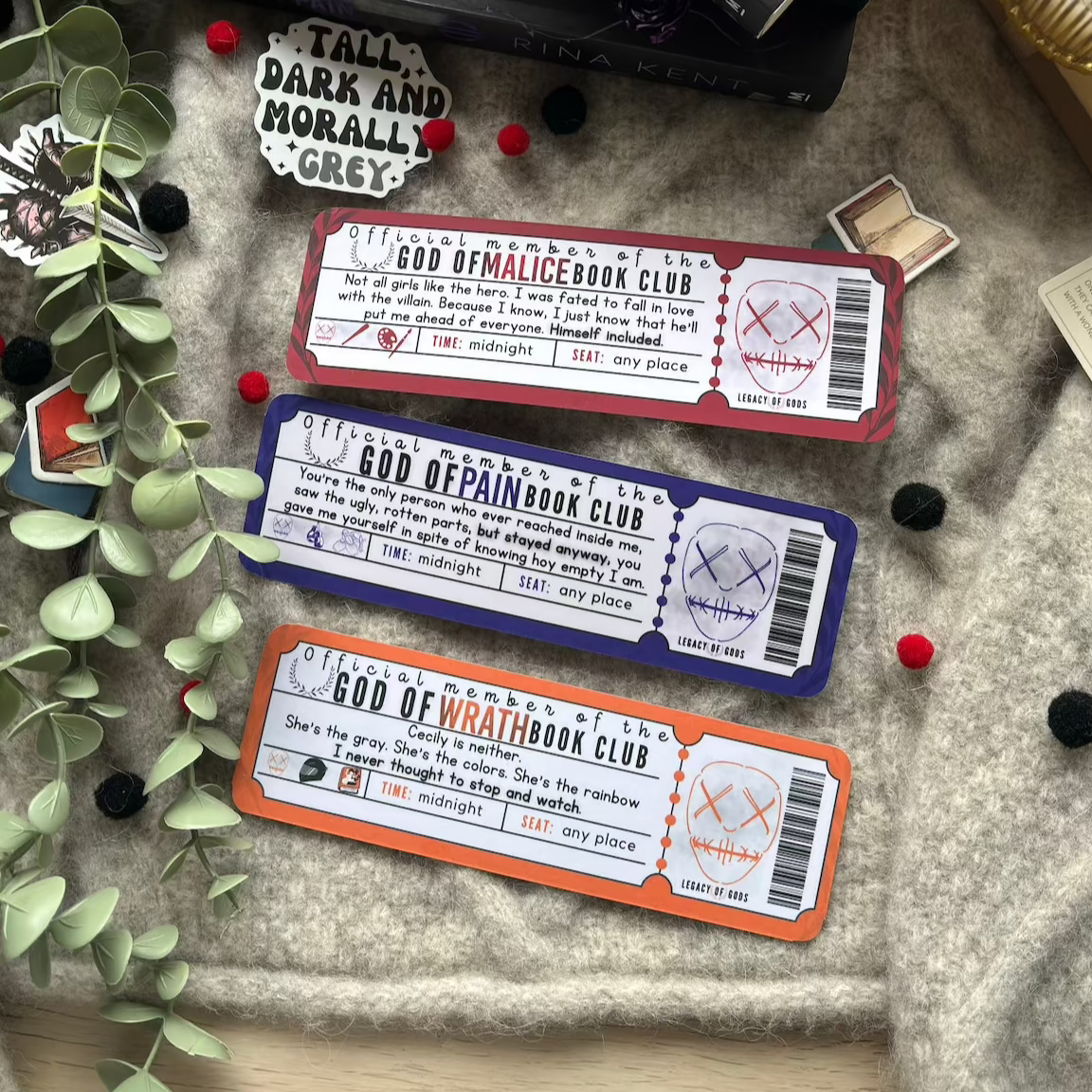 Marcapáginas con forma de ticket de la saga Legado de dioses, Rina Kent