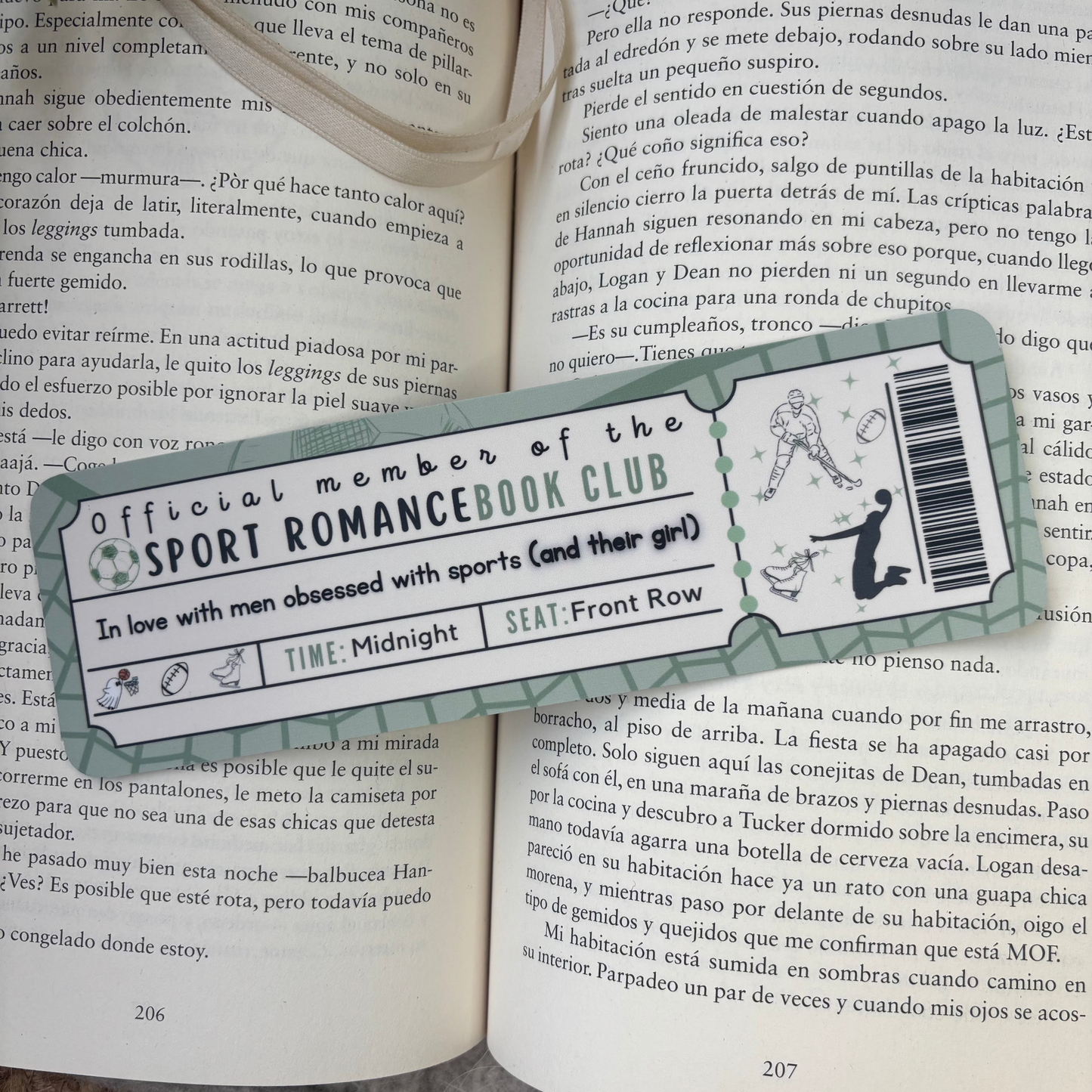 Marcapáginas con forma de ticket Sport Romance