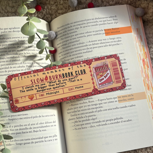 Marcapáginas con forma de ticket Slow burn.